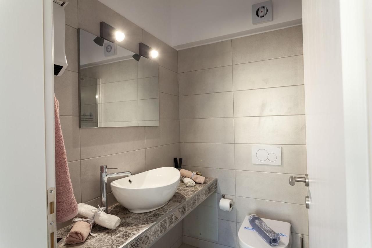Fedias Luxury Flat Psyrri Square Leilighet Athen Eksteriør bilde